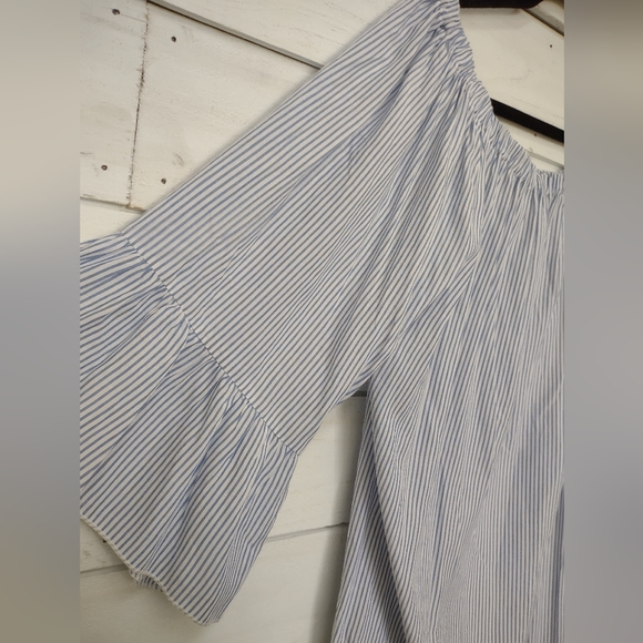 California Moonrise white and blue striped Dress with lace hem - Picture 3 of 6